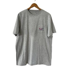 Men’s Vineyard Vines Gray Pocket T-Shirt Size Large